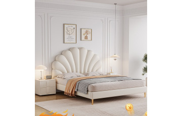 سرير قوس الصدفة الكريمي: جوهر الفخامة الفرنسية في تصميم عصري