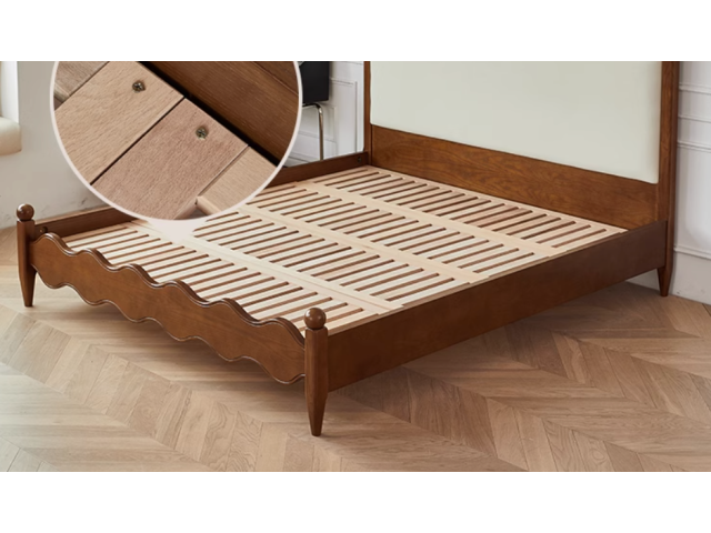 سرير خشبي سيما